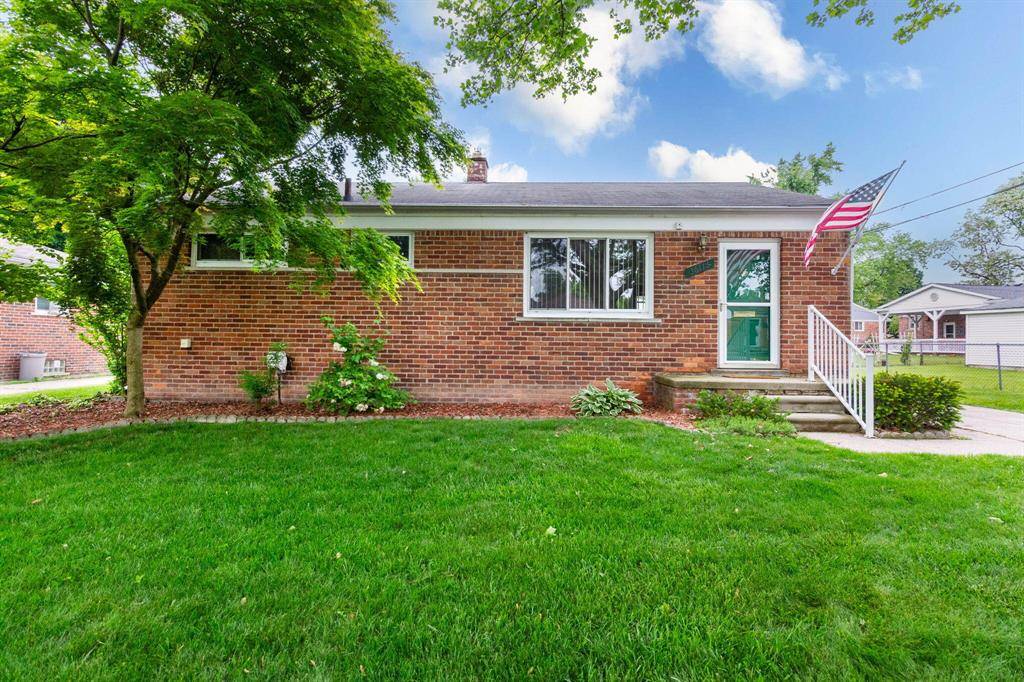 Livonia, MI 48150,36713 Richland Street