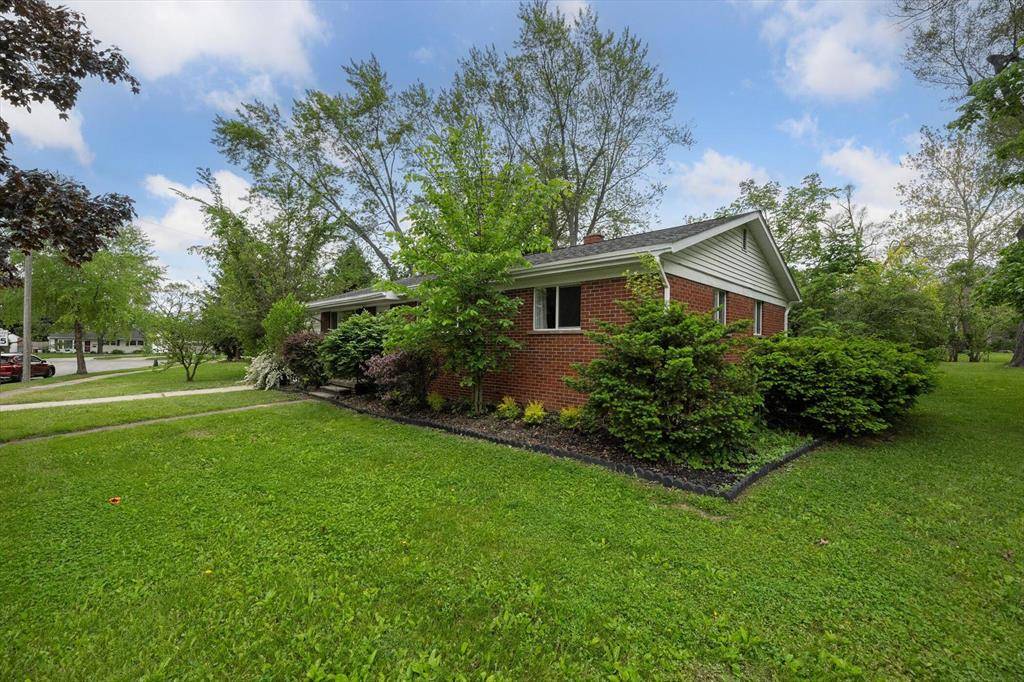 Ann Arbor, MI 48103,2419 Faye Drive
