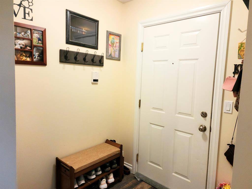 Brooklyn Vlg, MI 49230,324 Ashley Court 10