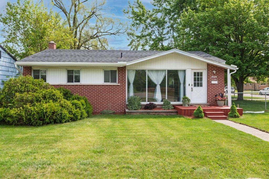 Ypsilanti Twp, MI 48198,1949 Grove Road