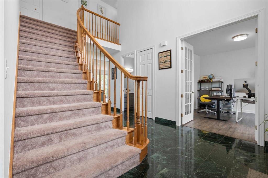Ann Arbor, MI 48105,2385 Foxway Drive