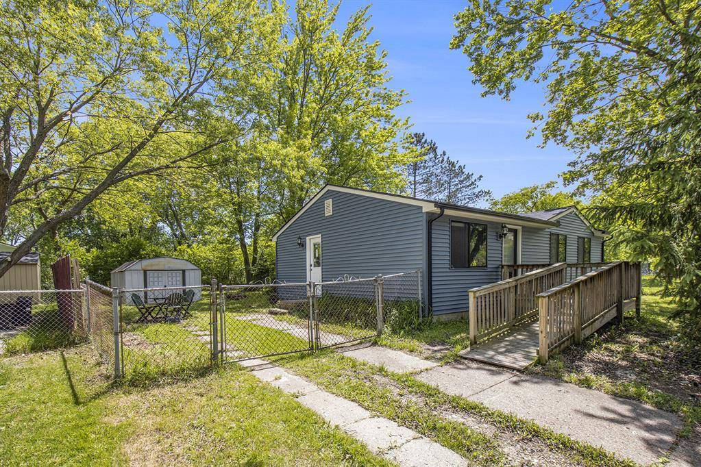 Ann Arbor, MI 48108,2110 Champagne Drive