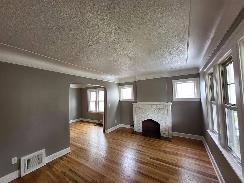 Lincoln Park, MI 48146,1458 Cicotte Avenue