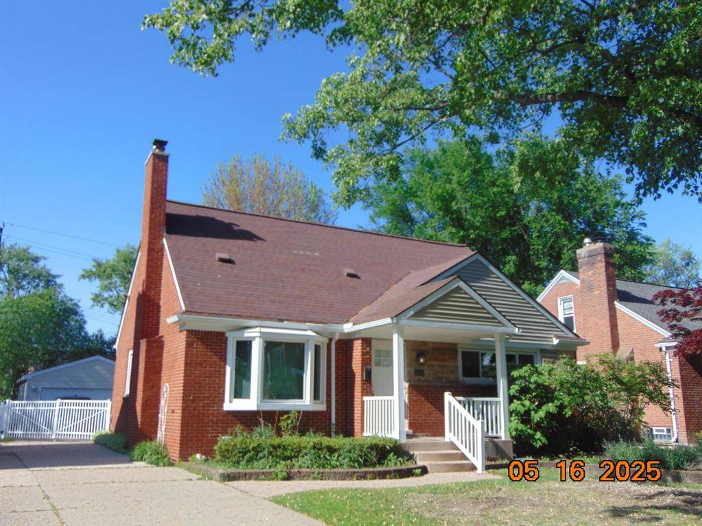 Huntington Woods, MI 48070,10114 Lincoln Drive