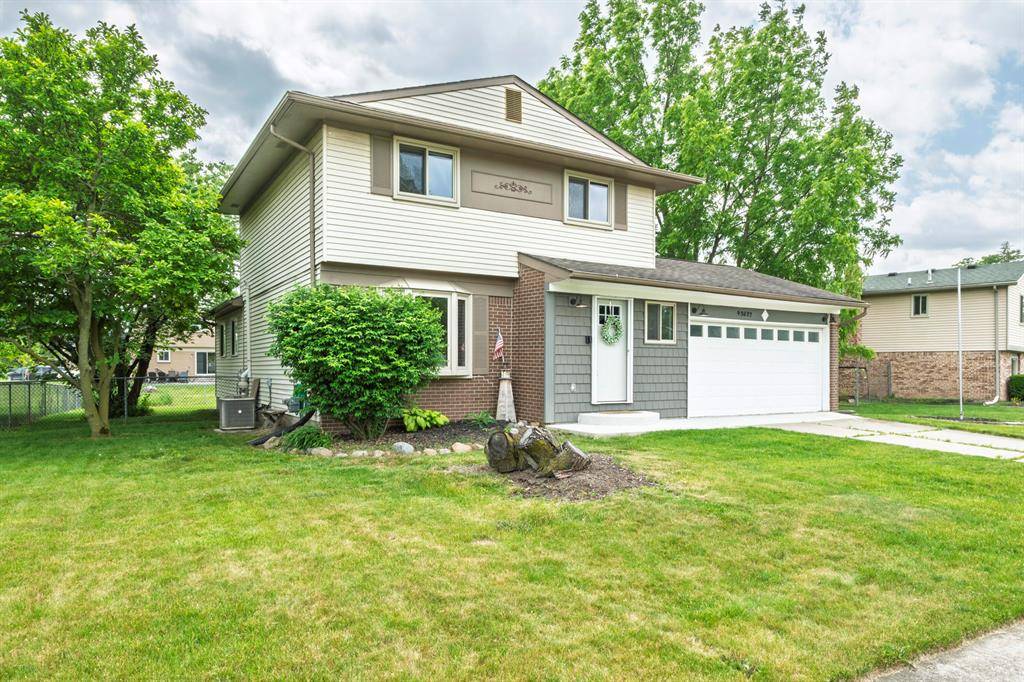 Canton Twp, MI 48187,43537 Lynnwood Court