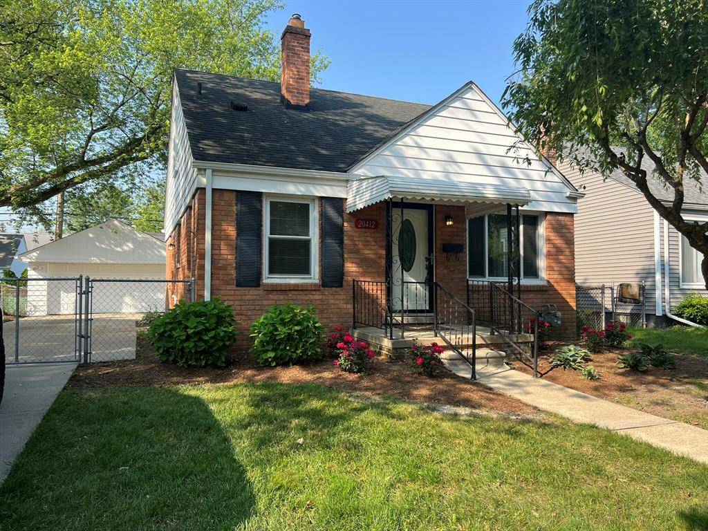 Harper Woods, MI 48225,20412 Roscommon Street