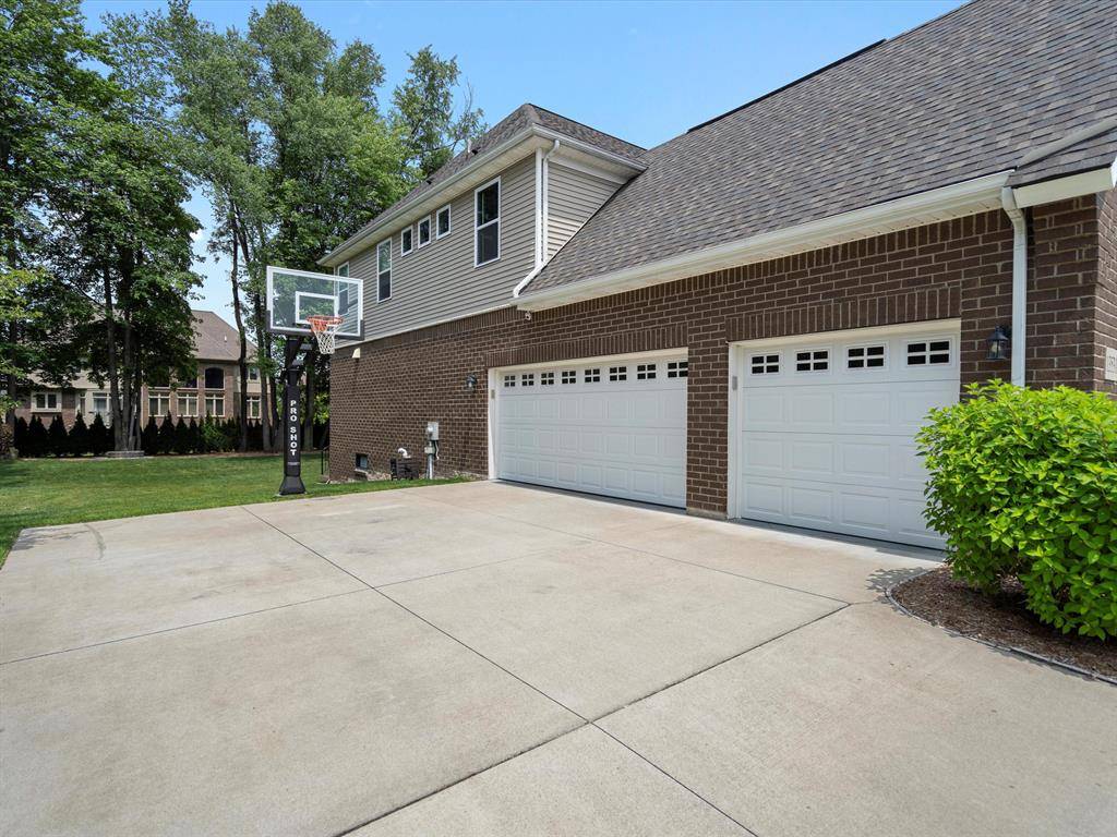 Shelby Twp, MI 48315,13531 Brampton Court