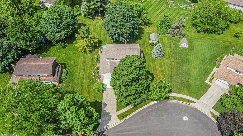 Saline, MI 48176,532 Lexington Court