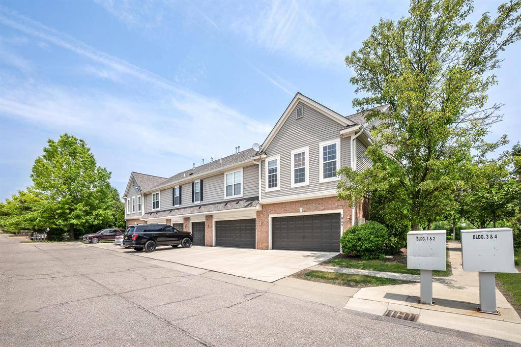 Canton Twp, MI 48188,1891 Knollwood Drive 2