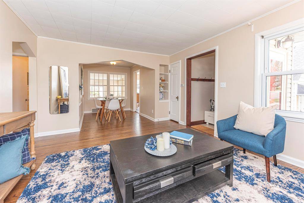 Ann Arbor, MI 48103,1215 Prescott Avenue