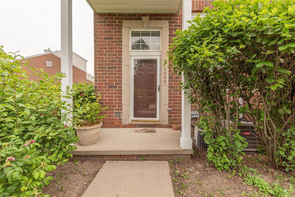 Ann Arbor, MI 48104,1890 Lindsay Lane