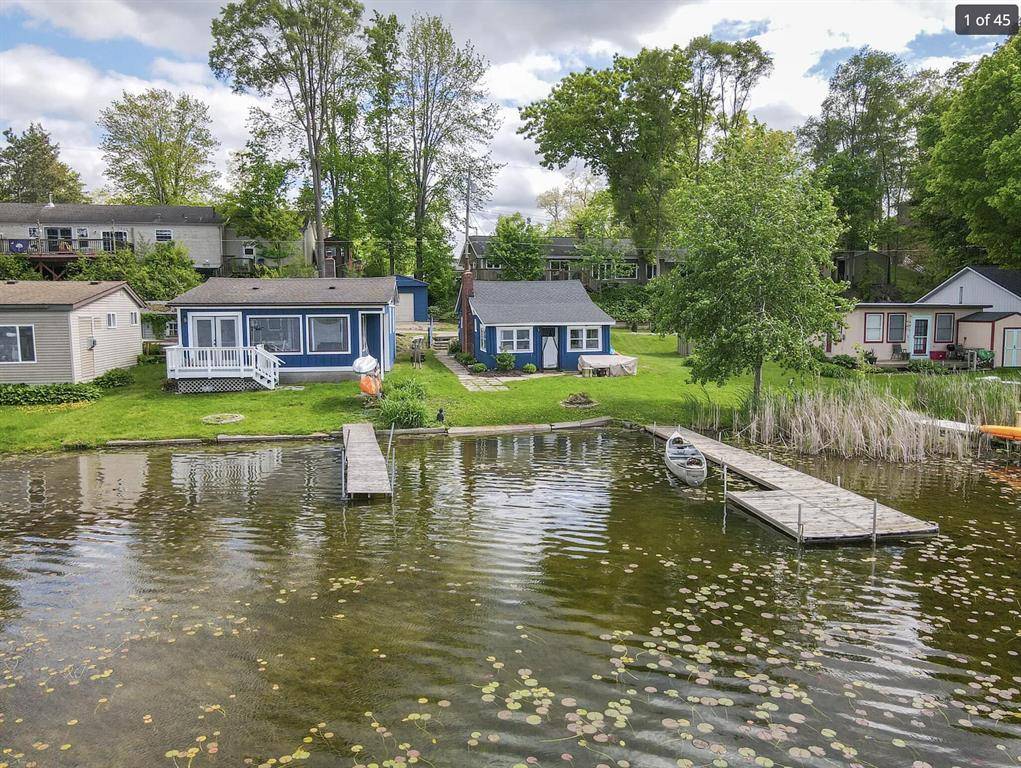 Hamburg Twp, MI 48169,2555 Melvin Road