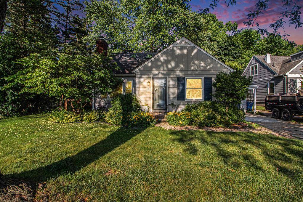 Ann Arbor, MI 48104,1801 Cayuga Place
