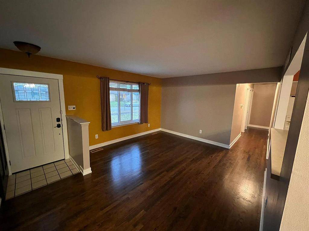 Sterling Heights, MI 48313,13444 Melanie Drive