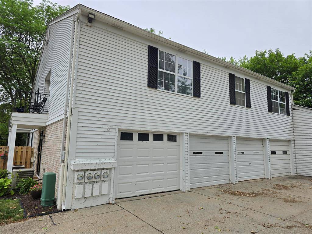 Harrison Twp, MI 48045,24649 Spring Lane