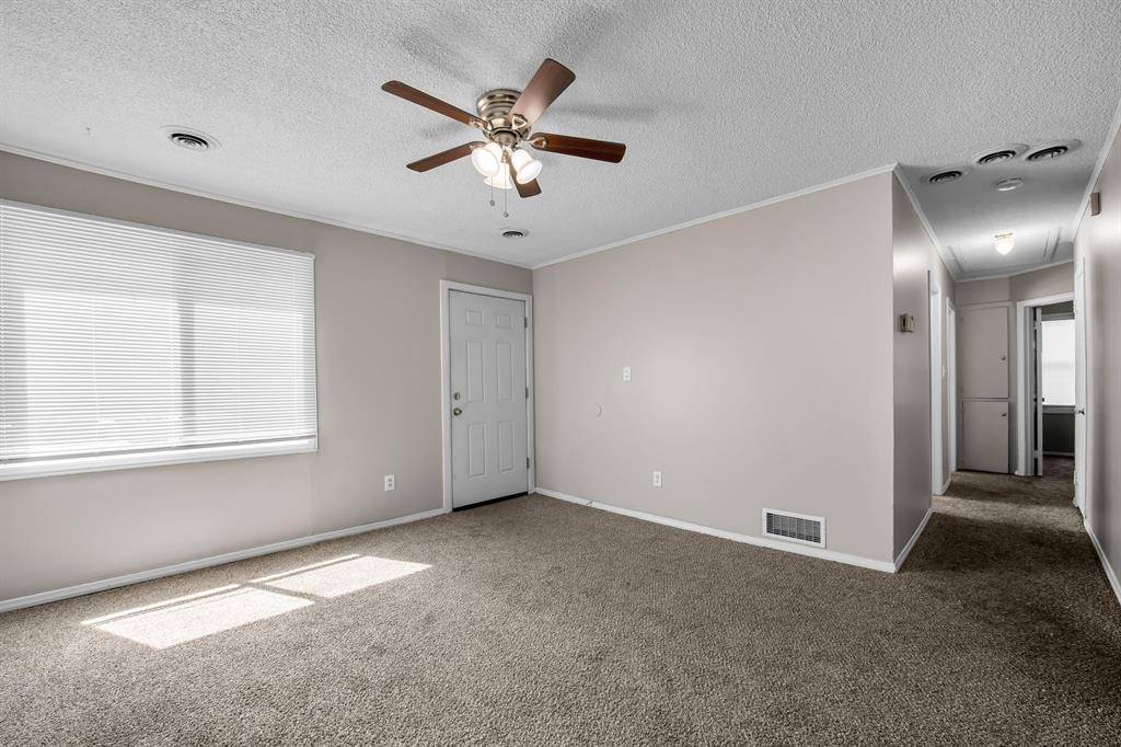 Roseville, MI 48066,25294 Wiseman Street