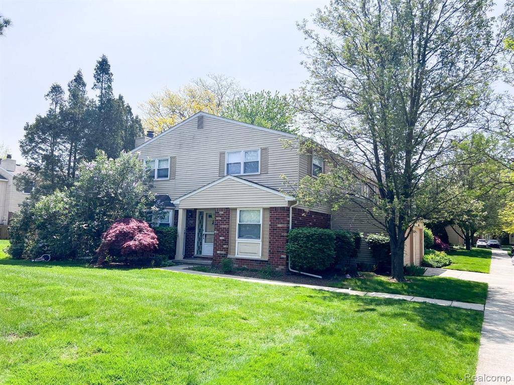 Troy, MI 48098,5751 Northfield Parkway #647