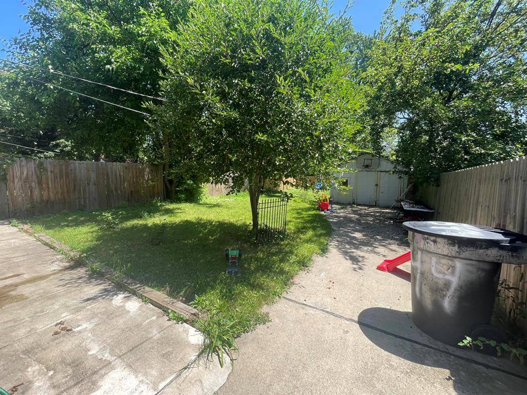Detroit, MI 48228,6344 Grandmont Avenue