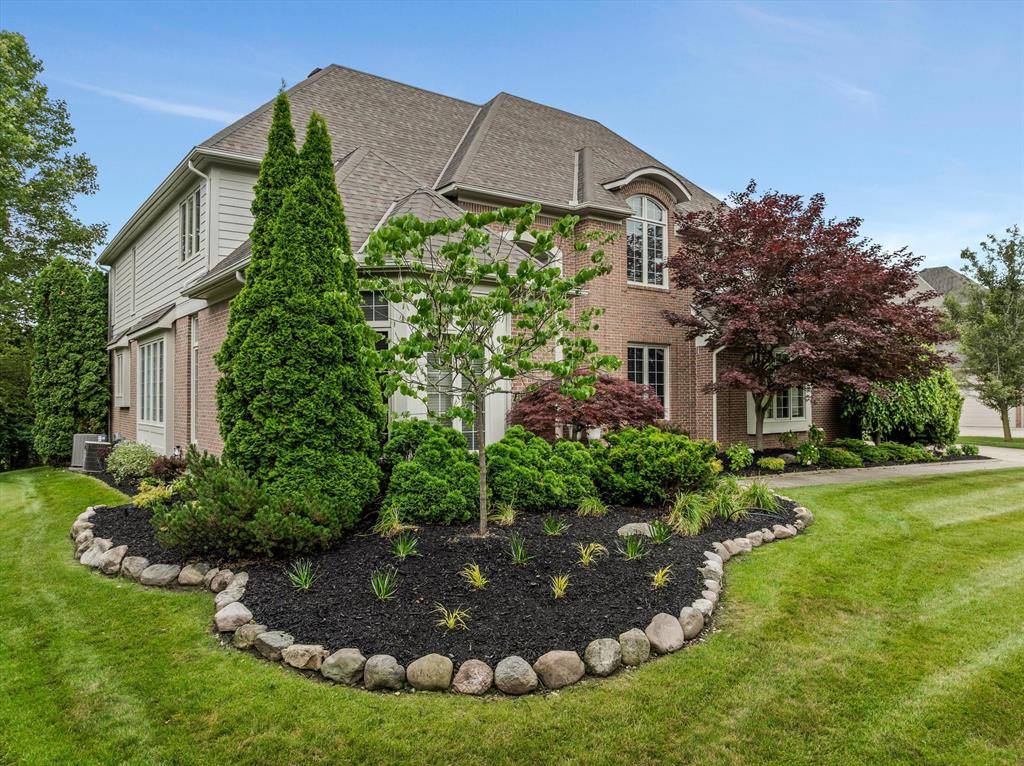 Novi, MI 48375,22260 Brockshire Street