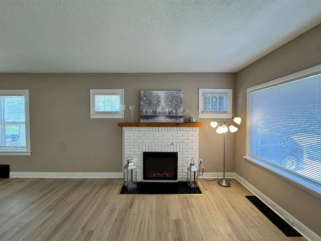 Auburn Hills, MI 48326,1893 Emily Court