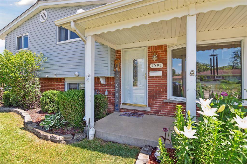 Ypsilanti Twp, MI 48198,1091 Ruth Avenue