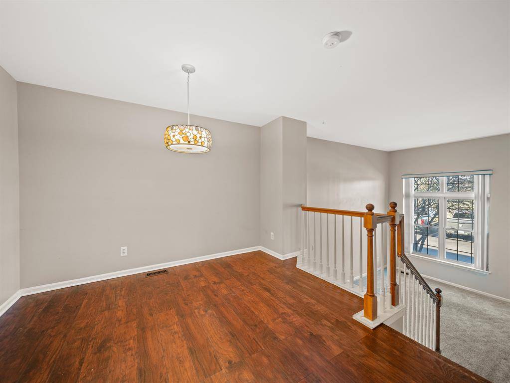 Farmington Hills, MI 48334,29422 Glen Oaks Boulevard W