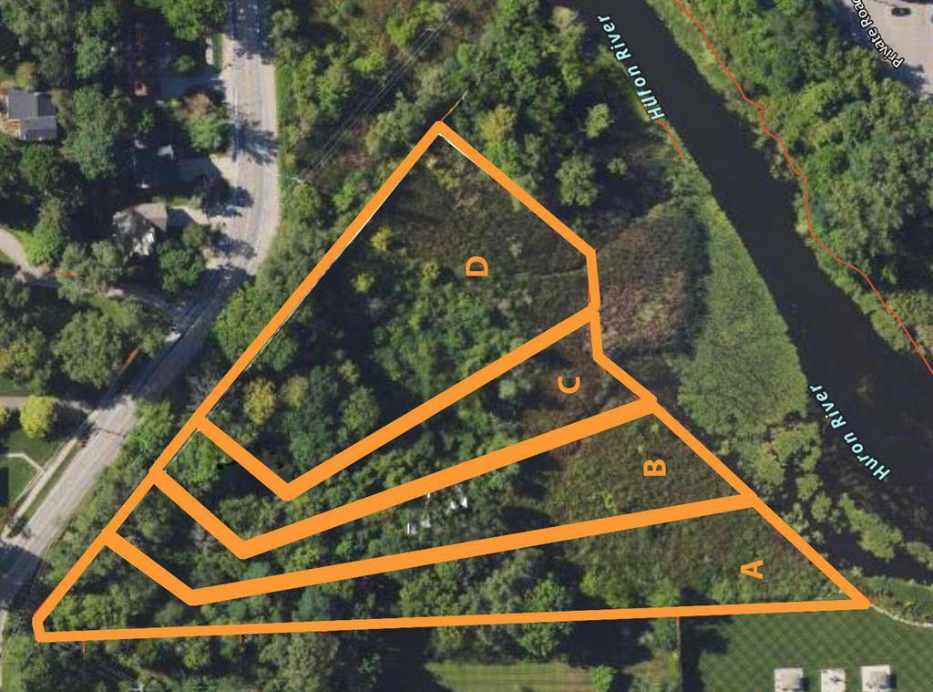Milford Vlg, MI 48381,130 River Drive ABD