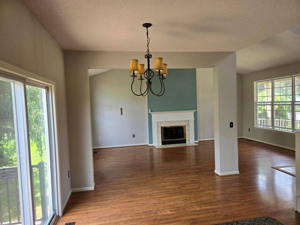 Waterford Twp, MI 48327,338 Forestview Drive