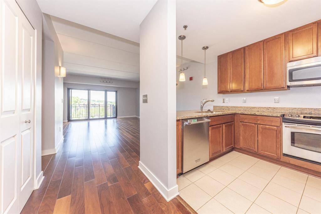 Ann Arbor, MI 48104,111 N Ashley Street 412