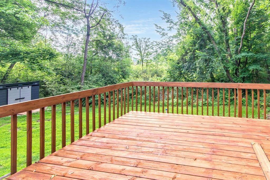 Hamburg Twp, MI 48116,7422 Garland Avenue