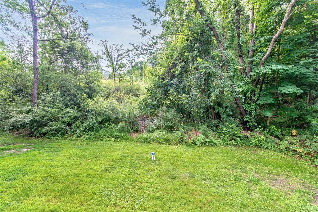 Hamburg Twp, MI 48116,7422 Garland Avenue