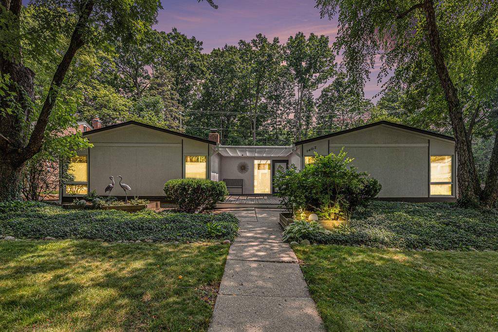 Ann Arbor, MI 48105,1402 Bardstown Trail