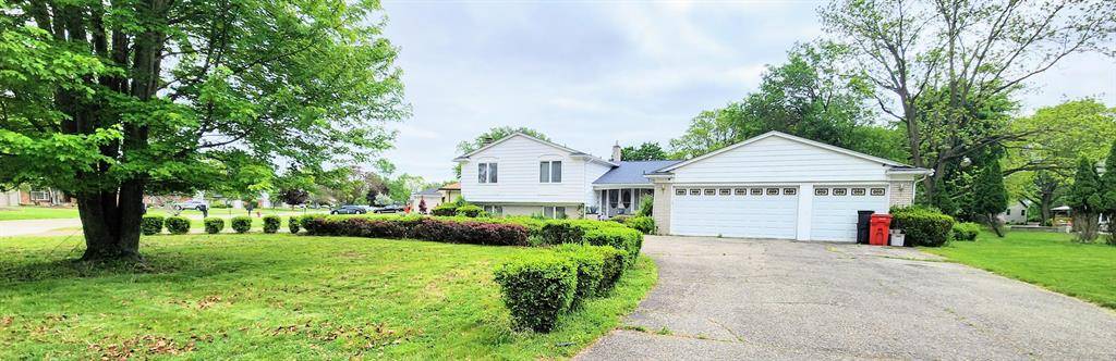 Southfield, MI 48034,28740 Tavistock Trail