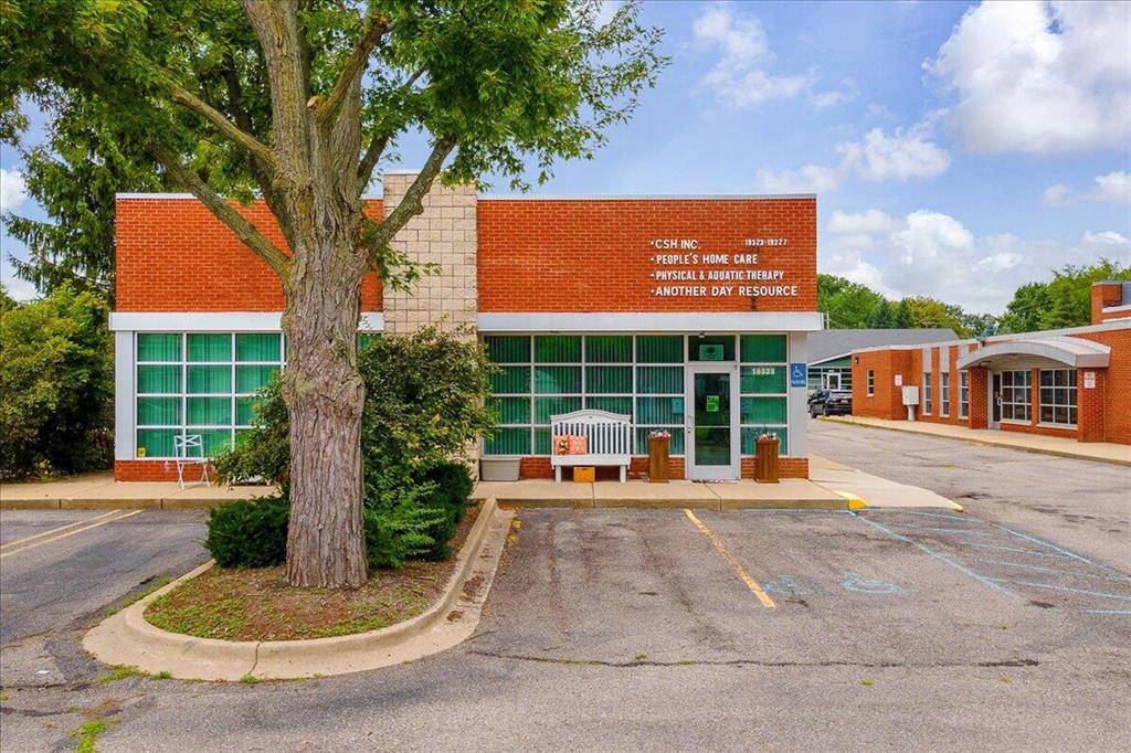 Livonia, MI 48152,19325 Farmington Road