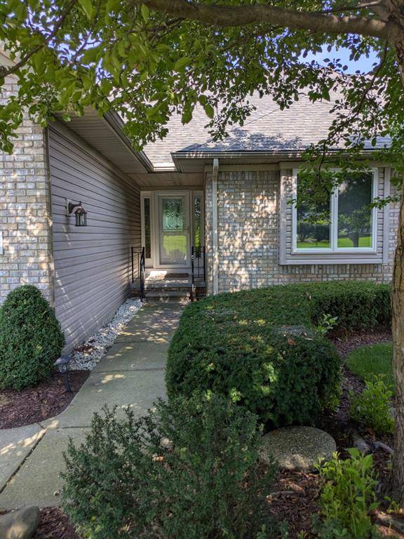 Oakland Twp, MI 48306,410 Oak Arbor Drive Building: A 1