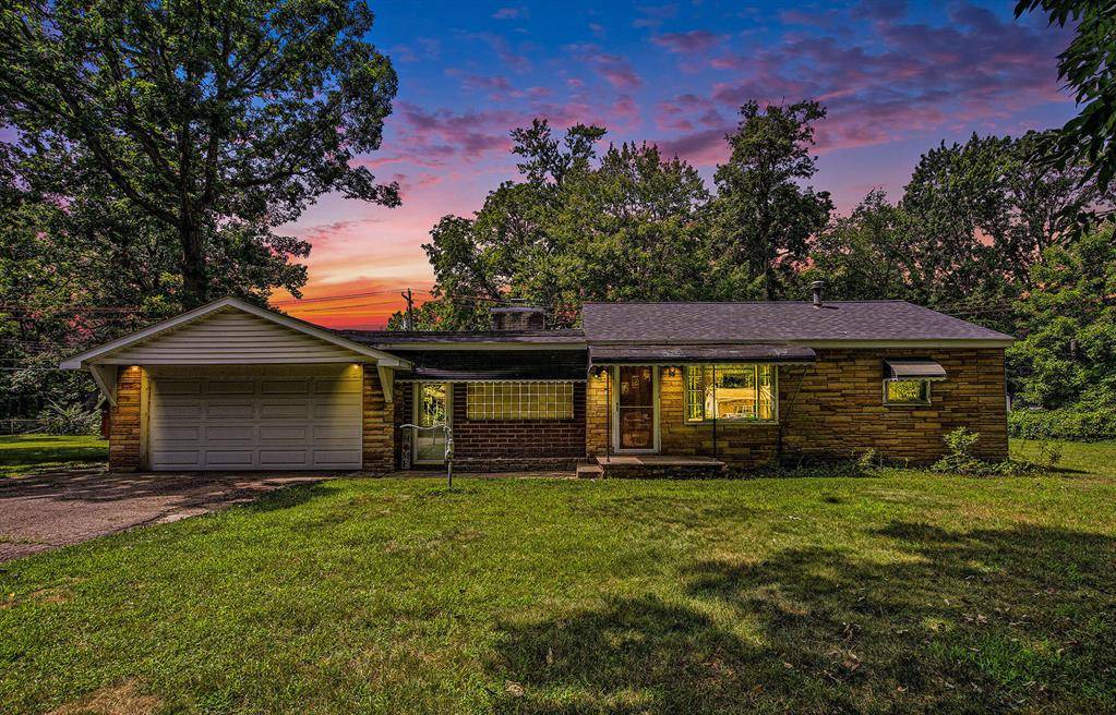 Ypsilanti Twp, MI 48198,1560 S Pasadena Avenue