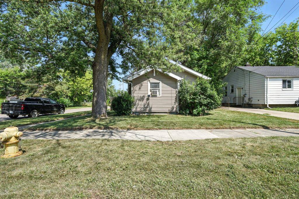 Flint Twp, MI 48532,3722 Whitney Avenue