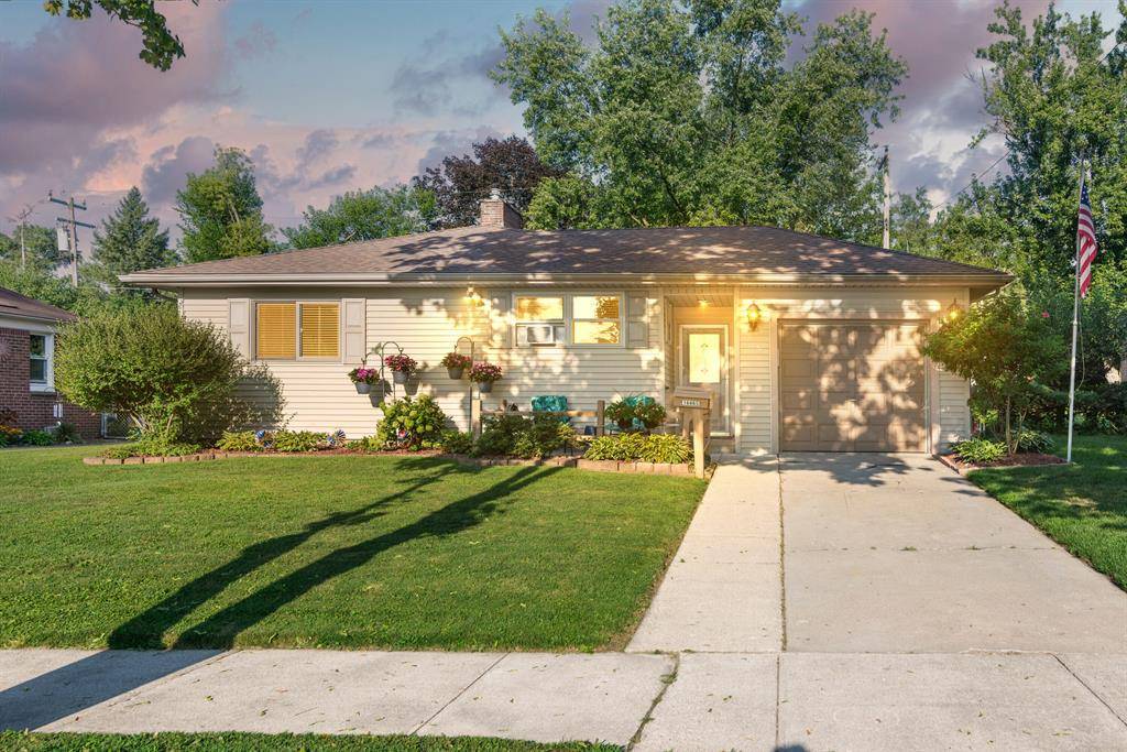 Redford Twp, MI 48240,16865 Five Points Street