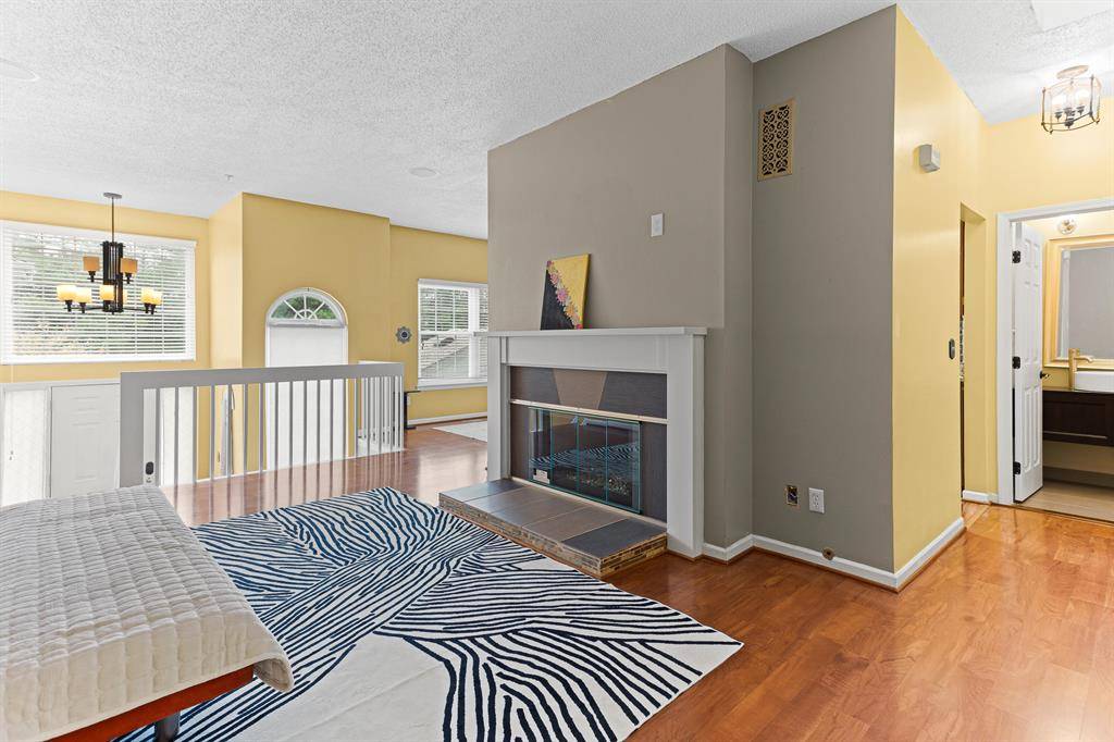 Plymouth Twp, MI 48170,49667 Draper Circle