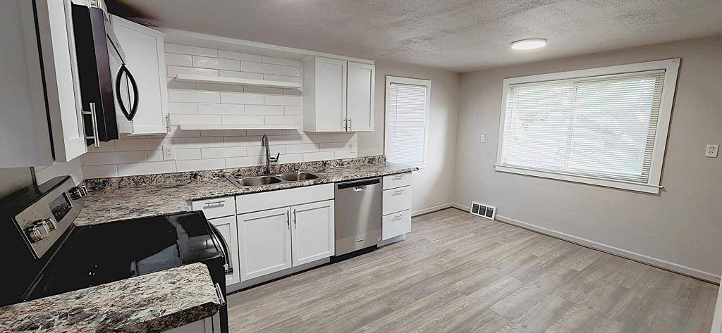 St. Clair Shores, MI 48080,22626 Stephens Street Unit 2
