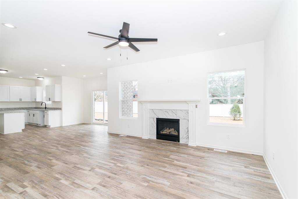 Livonia, MI 48152,20221 Sunset Avenue