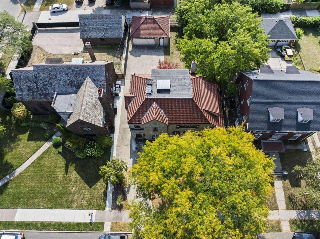 Detroit, MI 48206,2423 Chicago Boulevard