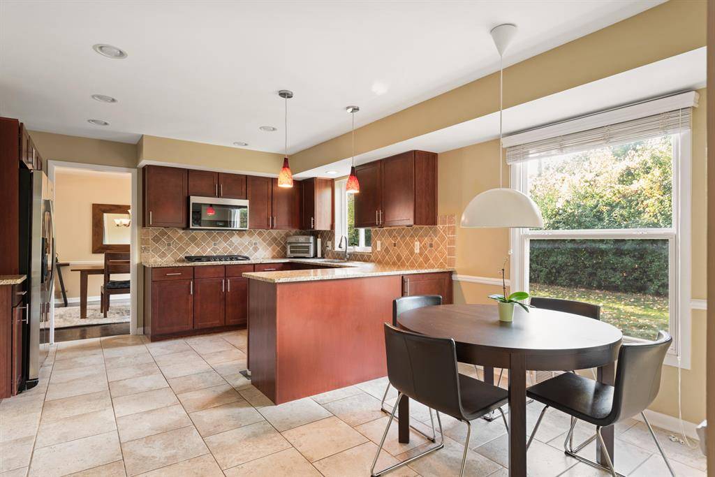 Beverly Hills Vlg, MI 48025,31065 Old Stage Road