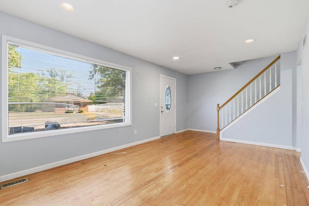 Royal Oak Twp, MI 48220,20805 Bethlawn Boulevard