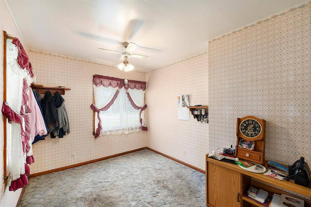 Ypsilanti Twp, MI 48198,819 N Harris Road