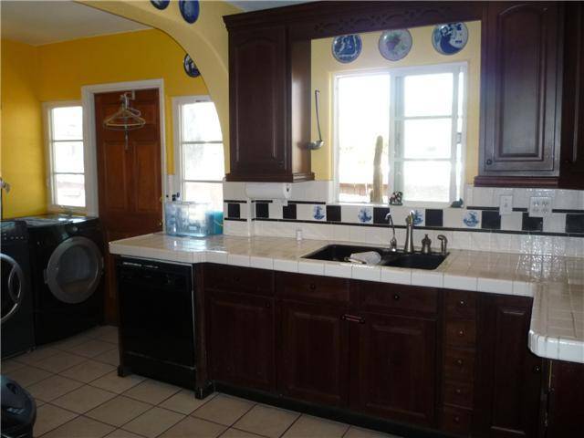 San Diego, CA 92105,4196 44th Street