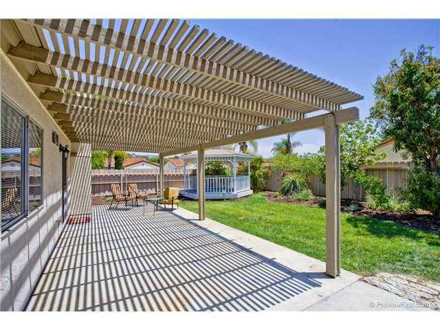 Escondido, CA 92027,2744 Cameron Place