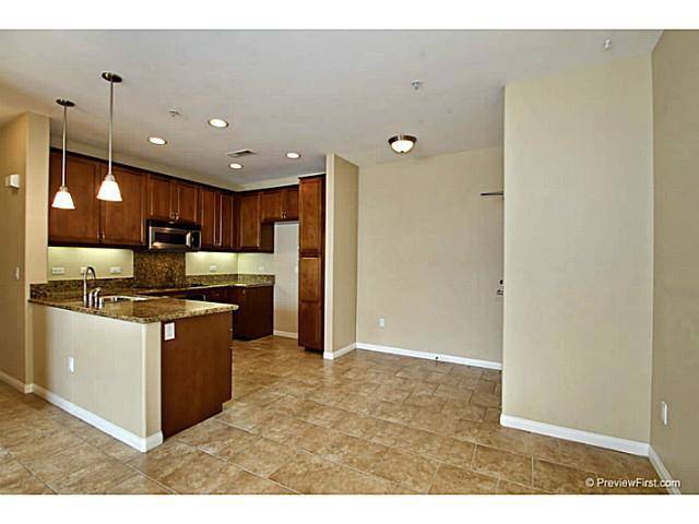 San Diego, CA 92130,3887 PELL Place #432