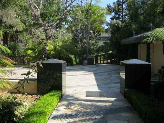 Rancho Santa Fe, CA 92067,1402 Rancho Serena Road