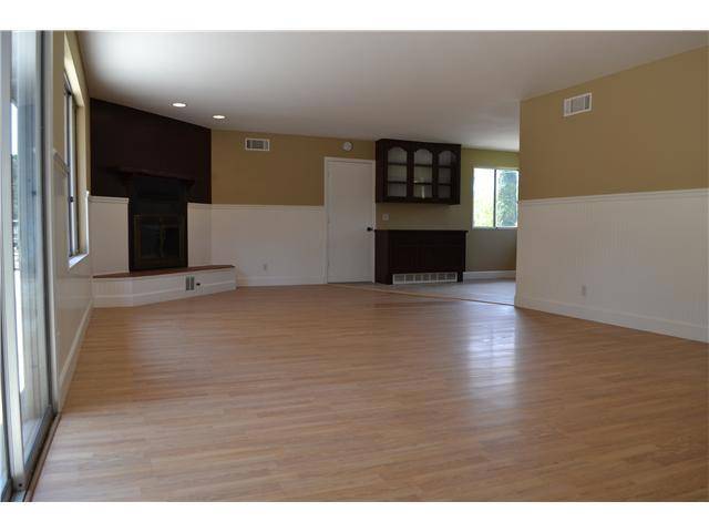 Ramona, CA 92065,340 Telford Lane